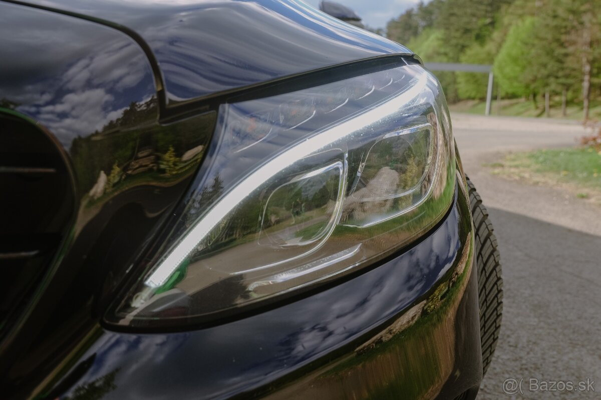 Mercedes C43 AMG FULL VYBAVA - 3