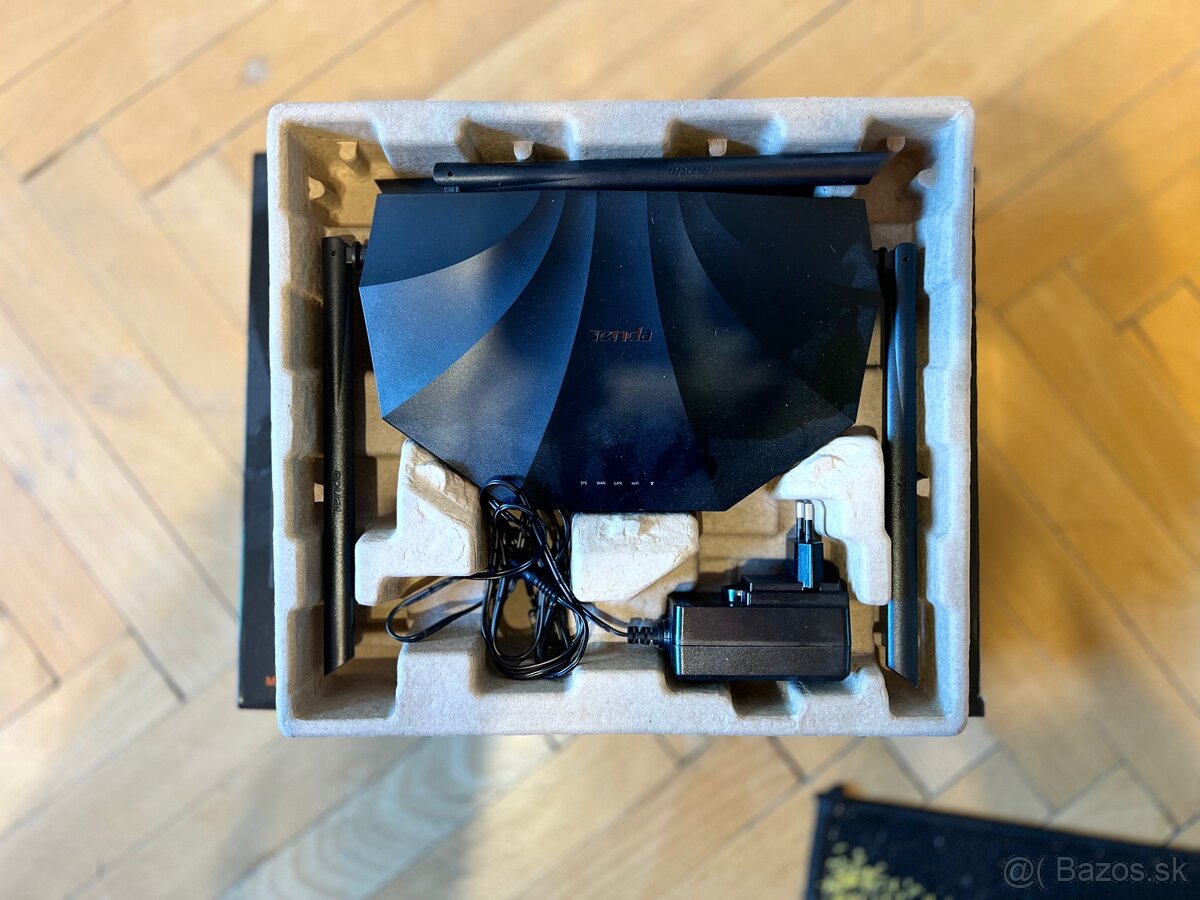 Tenda AC2100 - 3