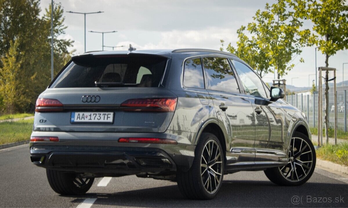 Audi Q7, TOP FULL vybava, 7 miest, zaruka - 3