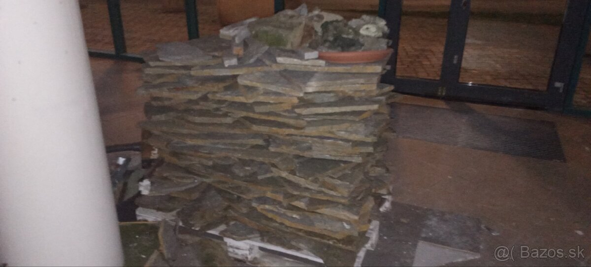 OBKLADOVÝ KAMEŇ - 3