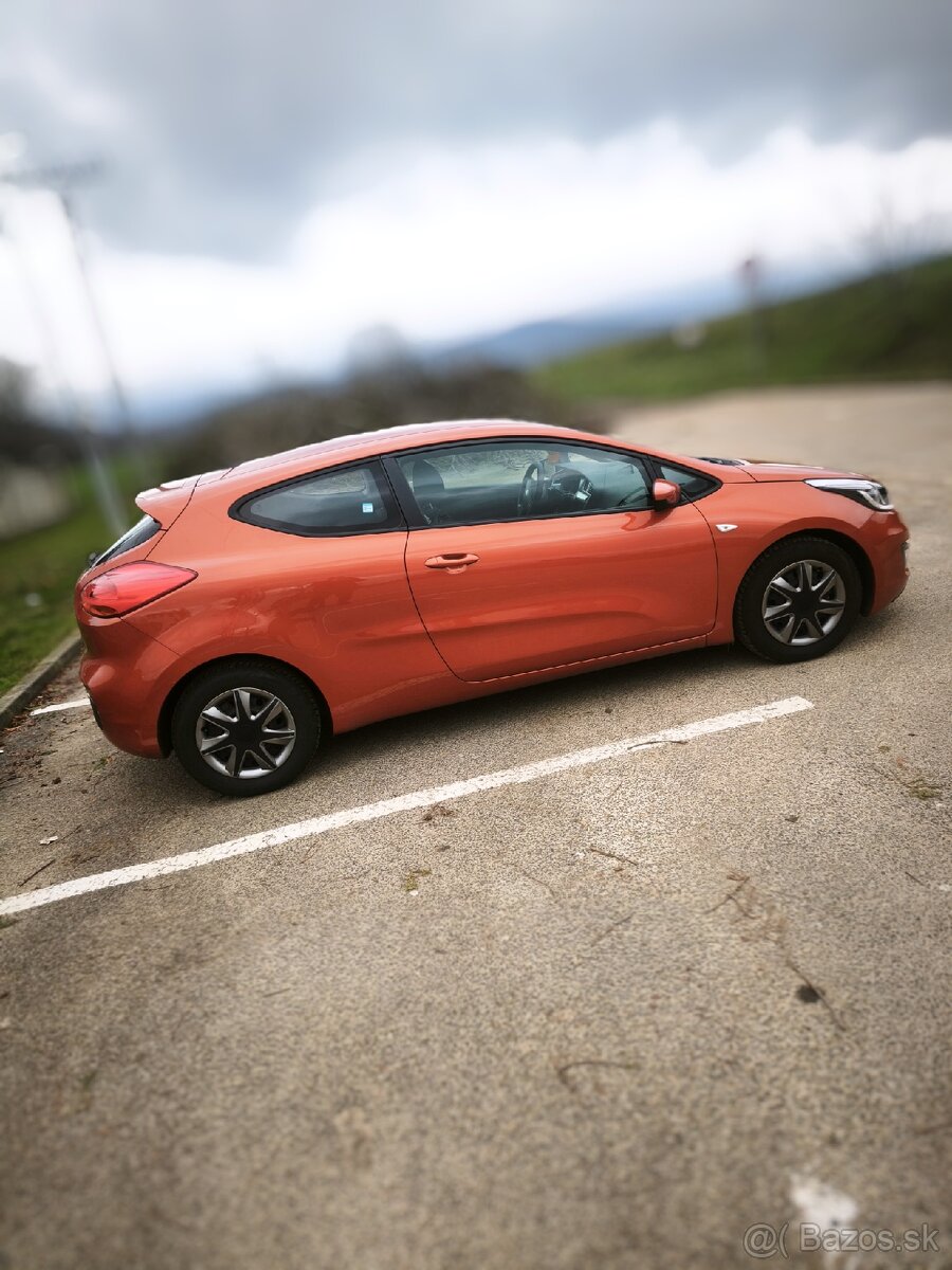 Kia pro ceed 1,4 benzín - 3