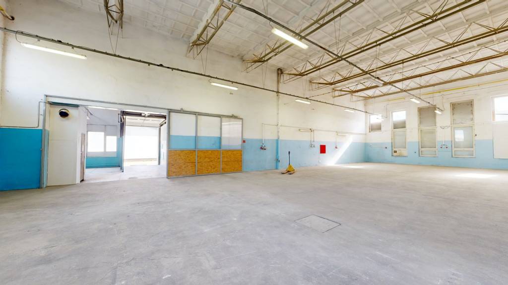 PRENÁJOM Skladová hala 456 m2 s kanceláriami, Senica centrum - 3