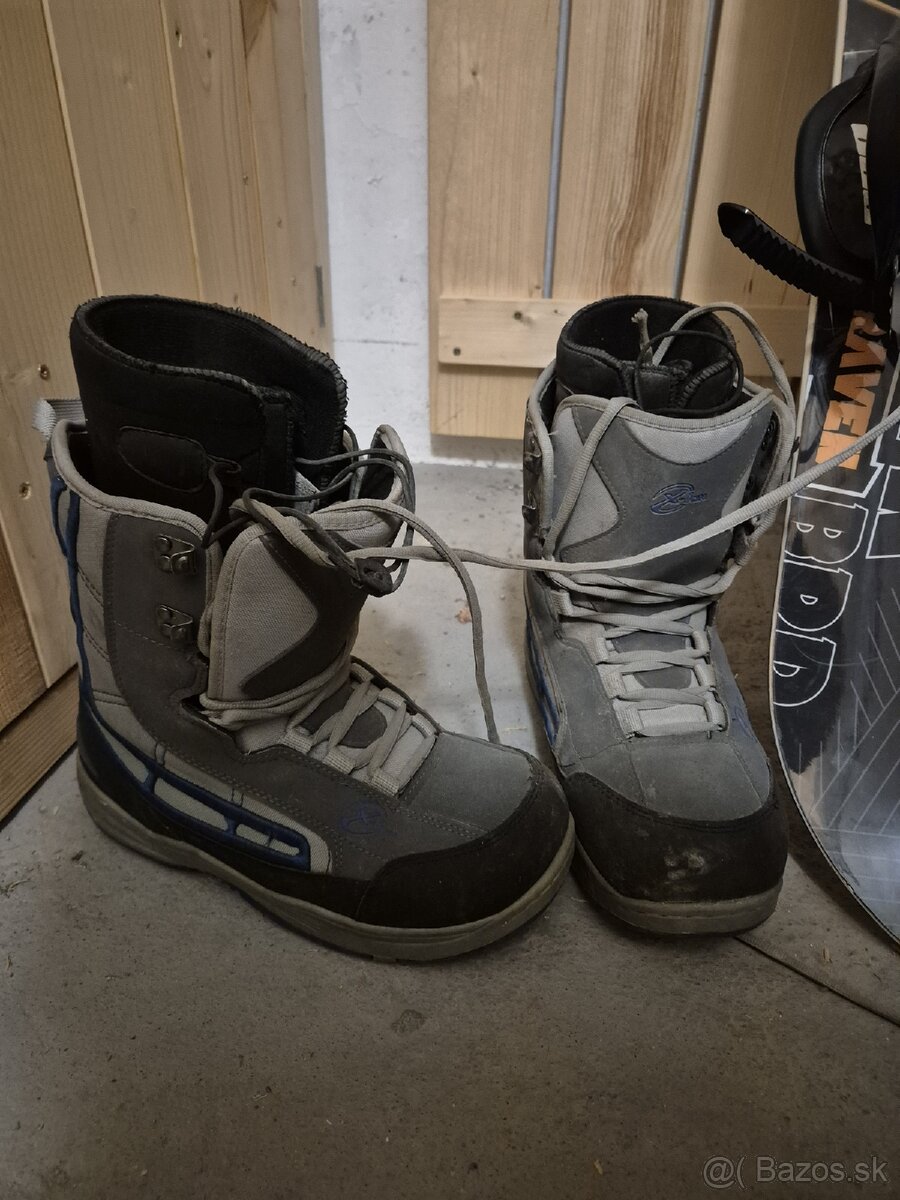 Snowboard + topanky - 3
