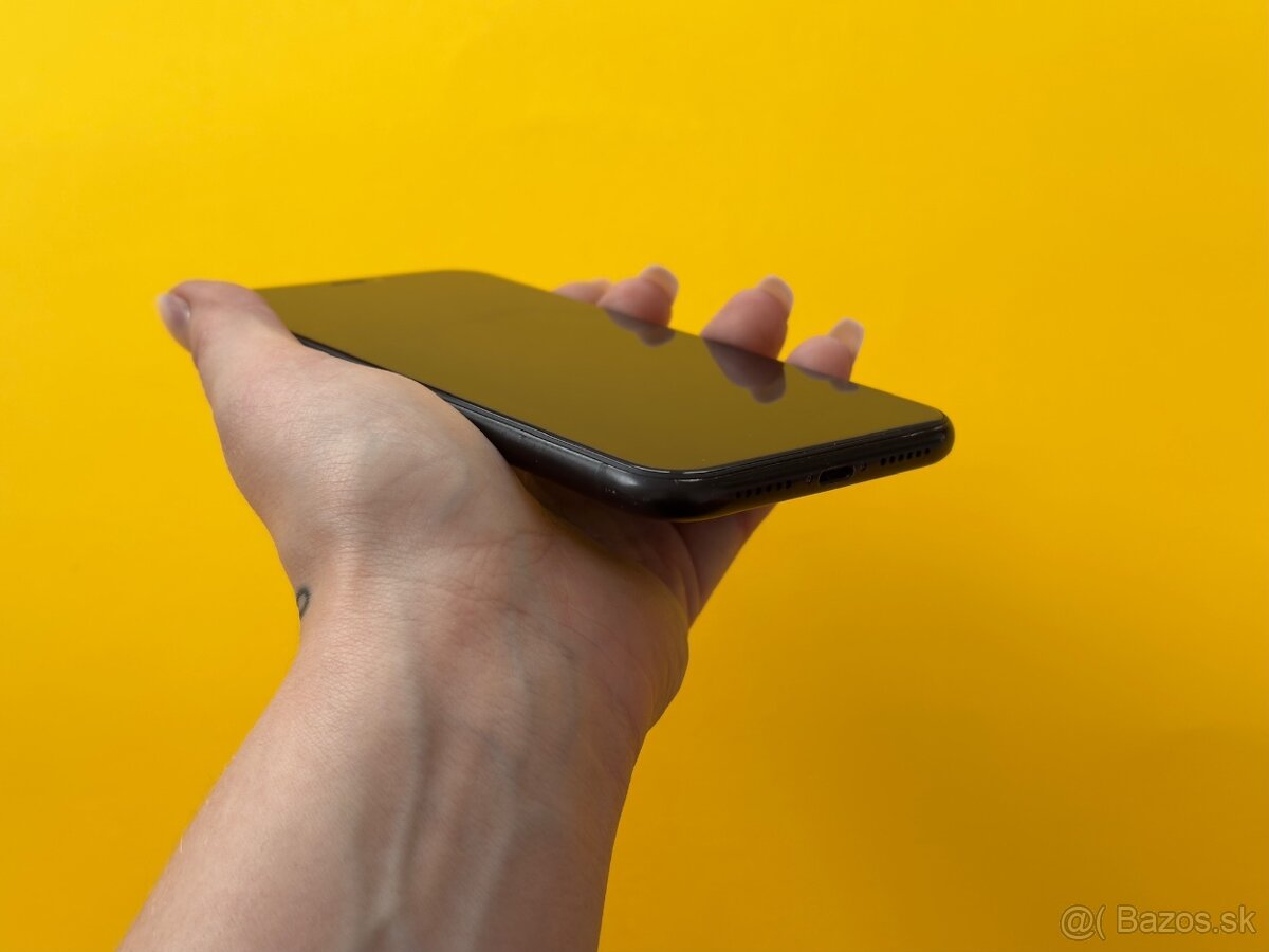 iPhone XR 128GB Black - 3