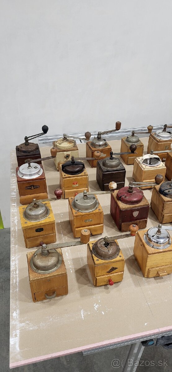 Staré vintage mlynčeky na kavu - 3