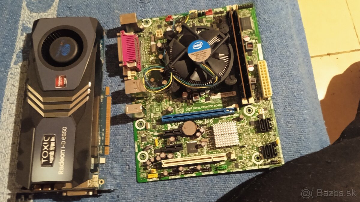 Zdravim predam zakladnu dosku Intel dh61cr - 3