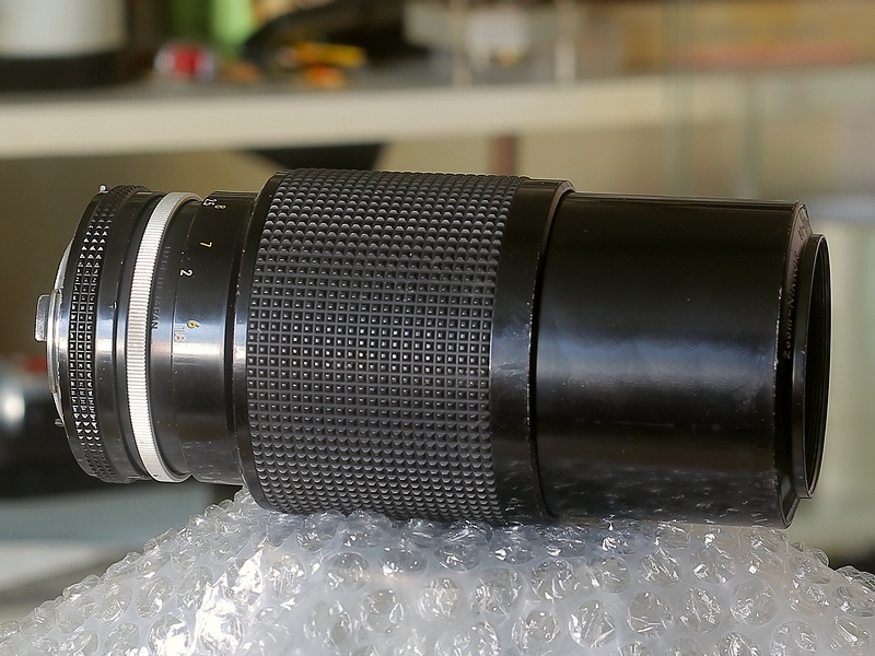 Zoom-Nikkor 80-200mm / F4,5 / Nikon F - 3