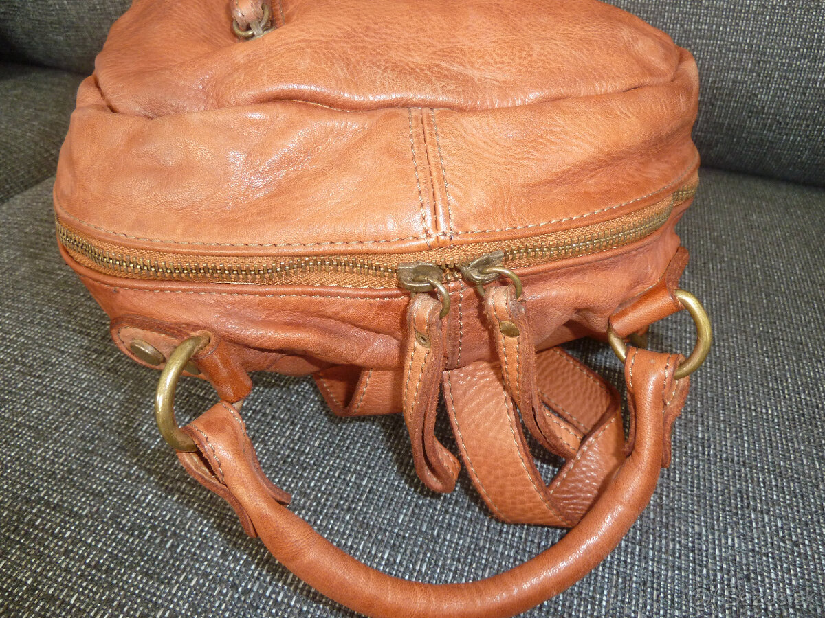 Dámsky kožený ruksak - 3