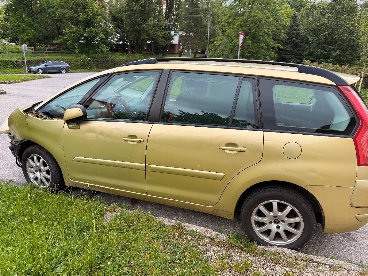 Citroën C4 Picasso 1.6 HDi – POJAZDNÉ, NA DIELY / OPRAVU – S - 3