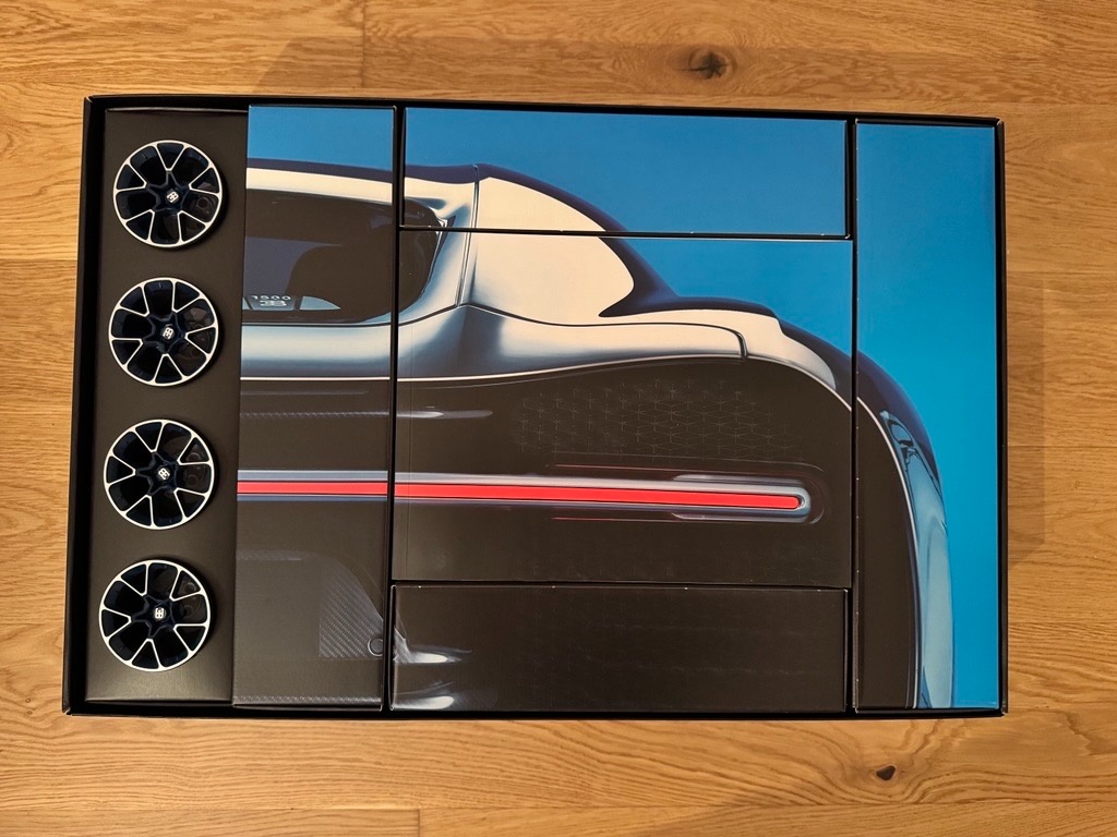 Predám LEGO Technic 42083 Bugatti Chiron - 3