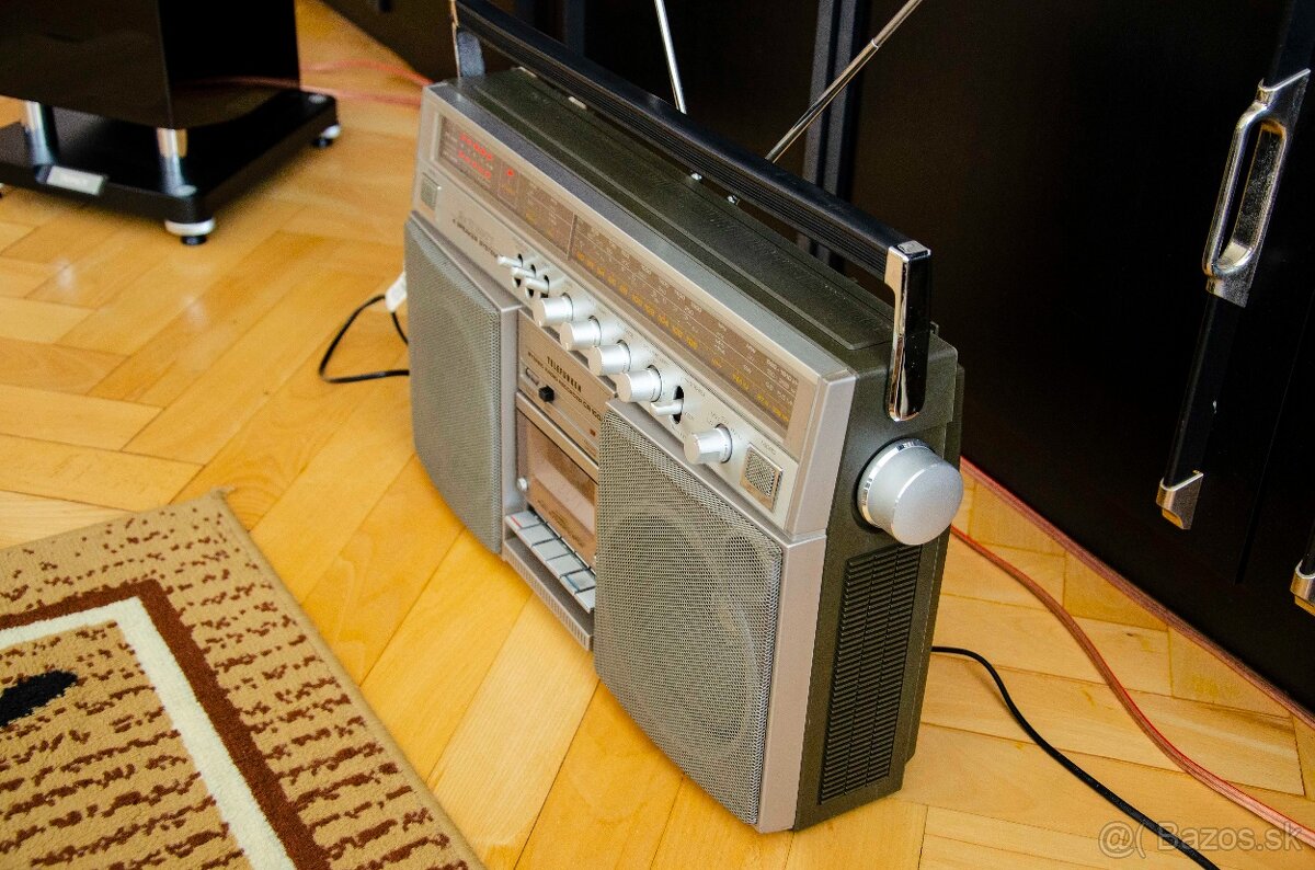 TELEFUNKEN CR-100 - 3