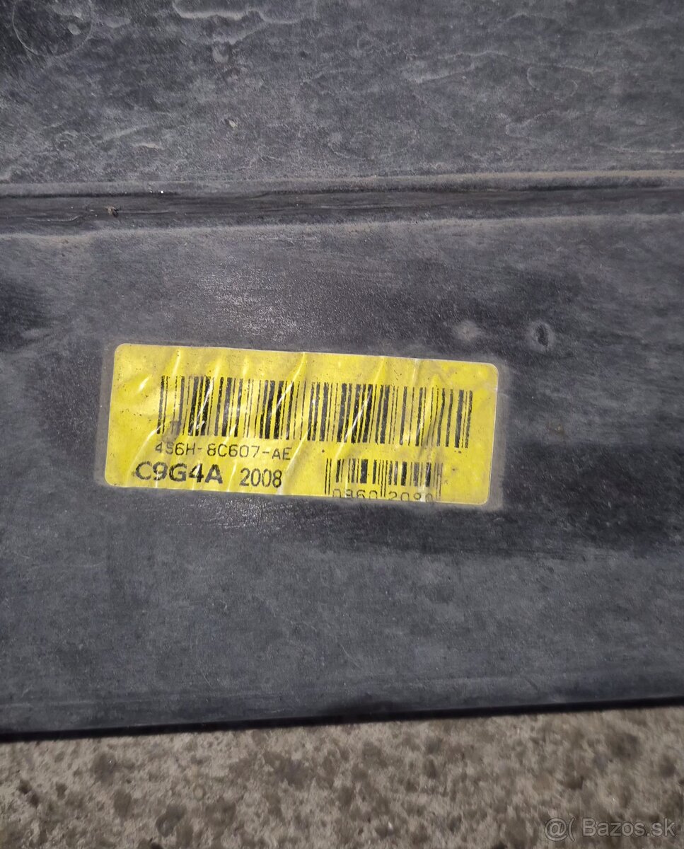 Predám ventilátor chladiča Fiesta Mk6 2002-2008 - 3