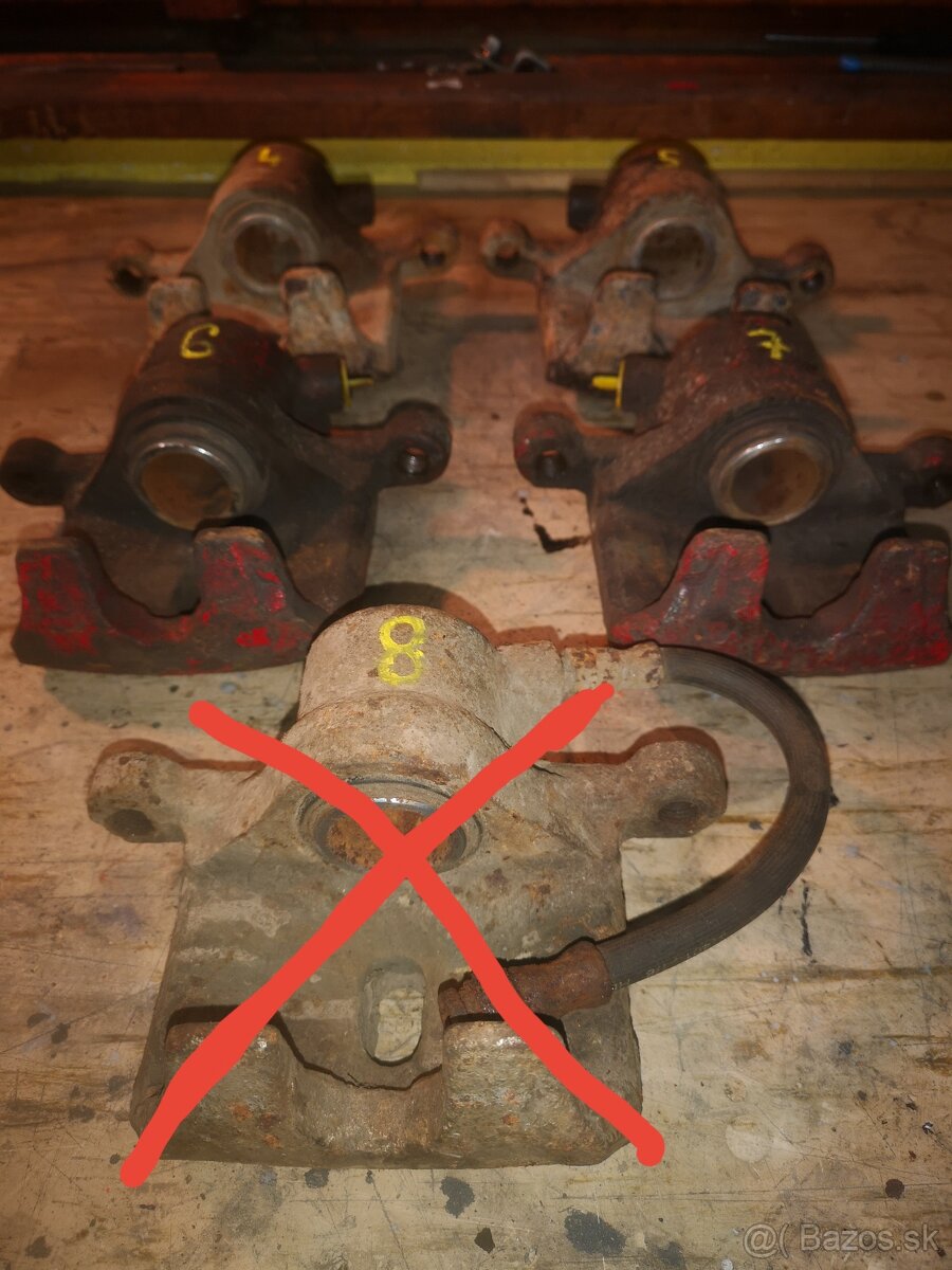 Pajero 2.8 - brzdy - 3