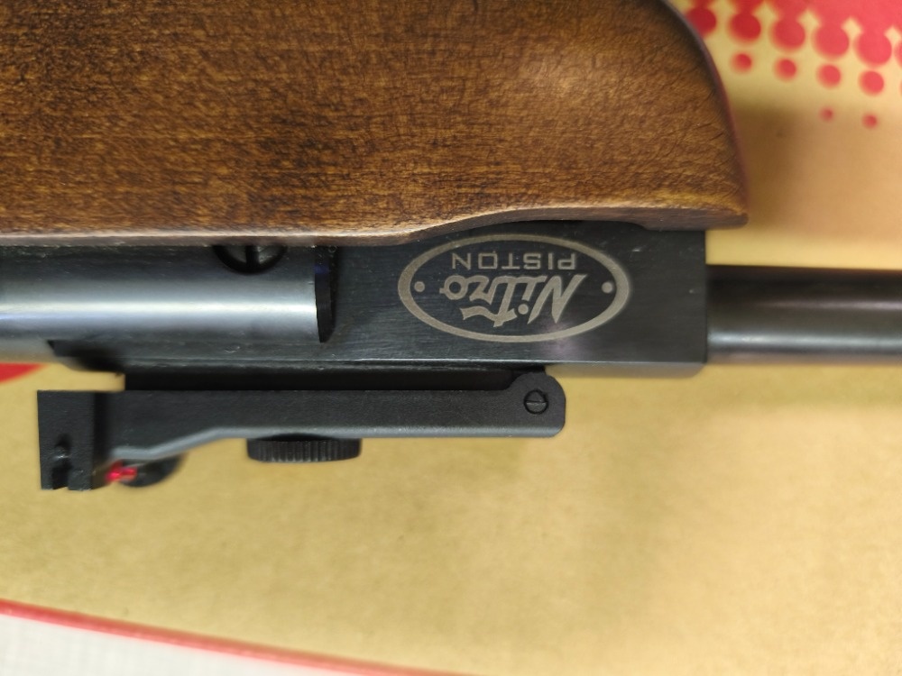 vzduchovka crosman - 3