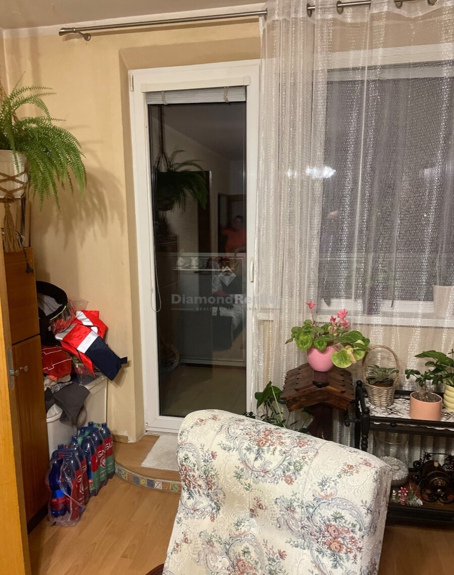 Na predaj 3 izbový byt, ulica Sama Czabana, Rožňava - 3