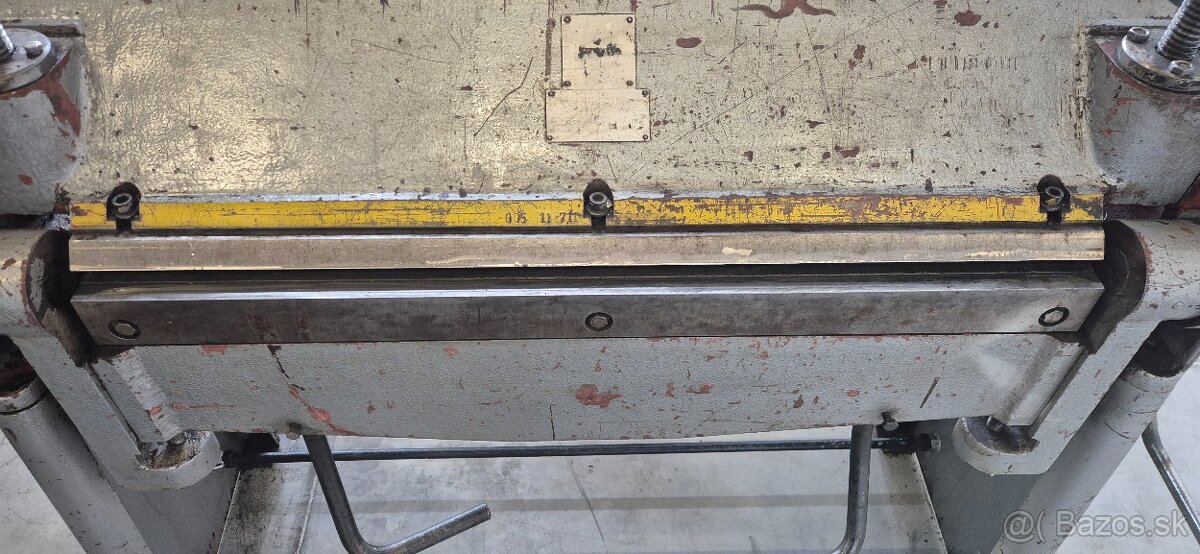 Ohybačka plechu XO 1000/3A - 3