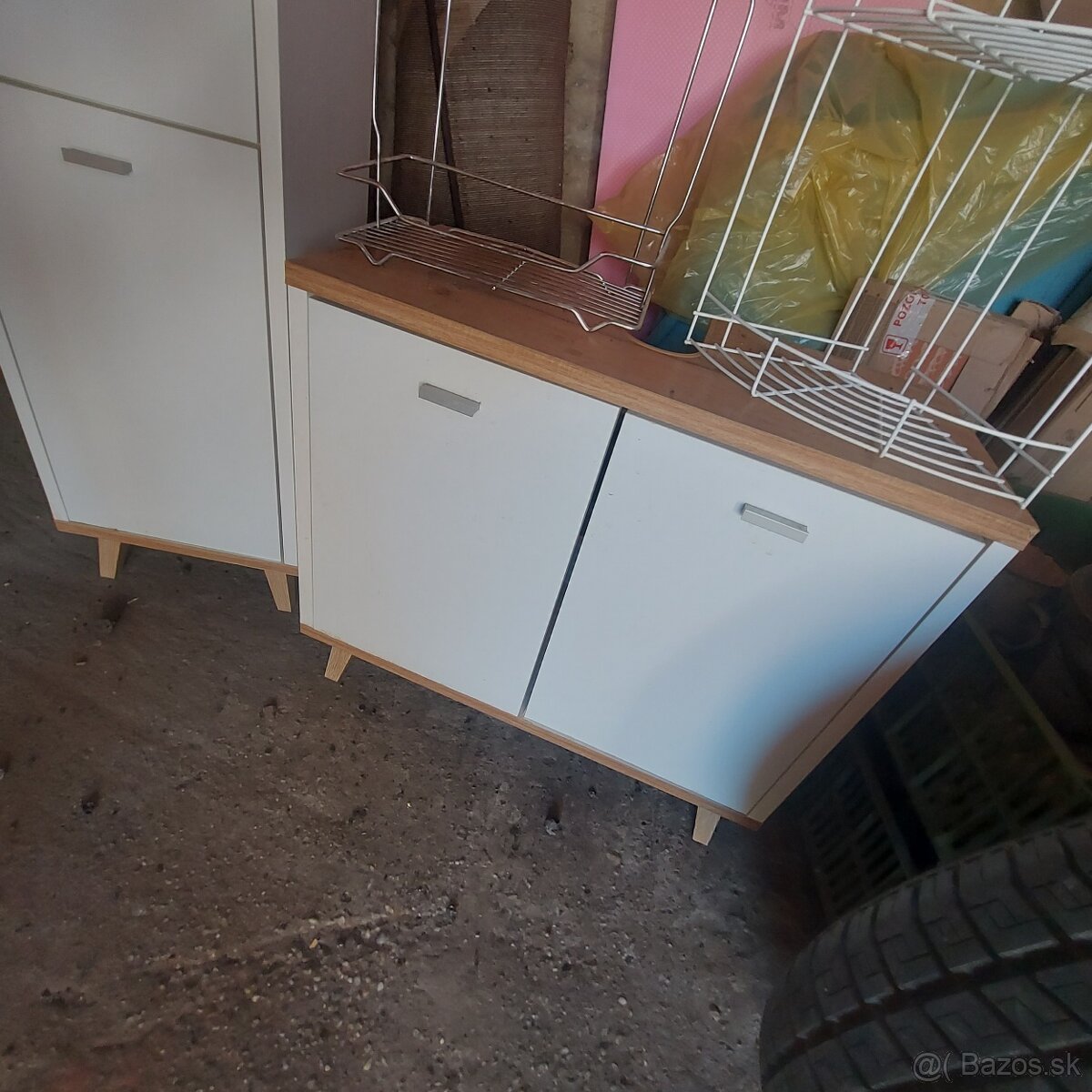 Nabytok do kupelne - 3