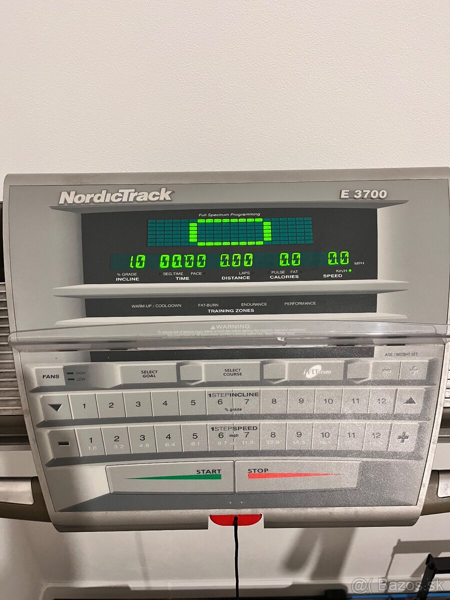 Bežecký pás NordicTrack e3700 - 3