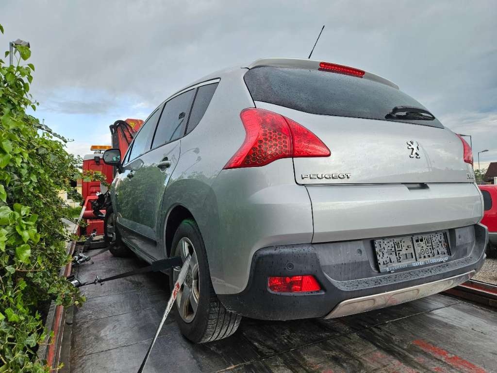Peugeot 3008 1,6 e-HDI - 3
