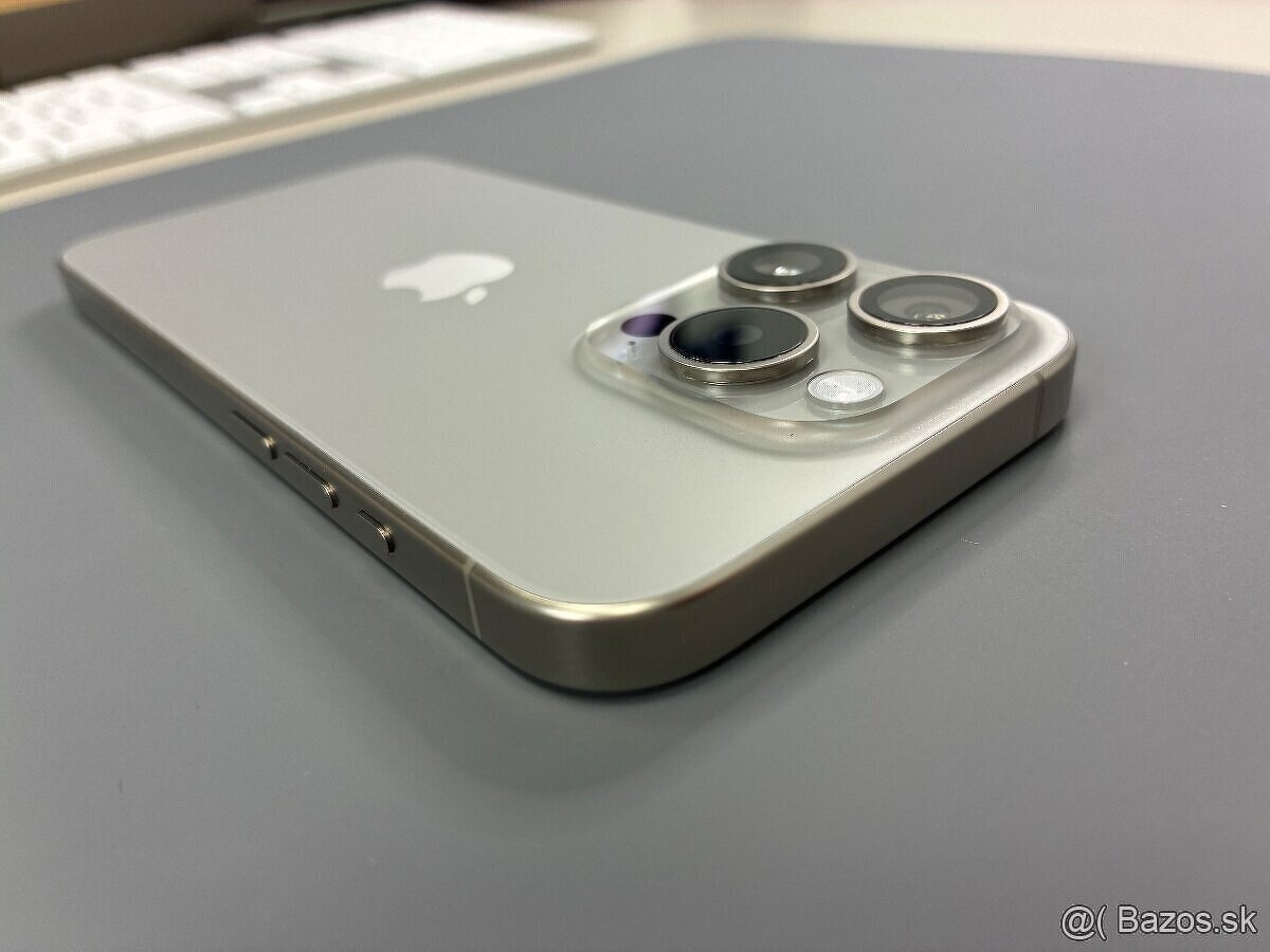 Apple iPhone 15 Pro 256gb Natural Titanium - 3