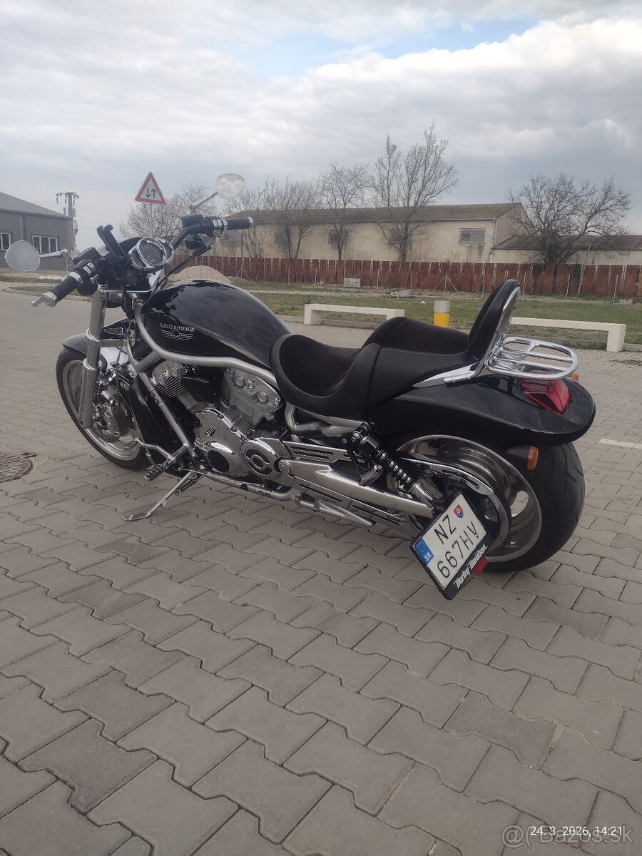Harley Davidson V-rod 1130 - 3