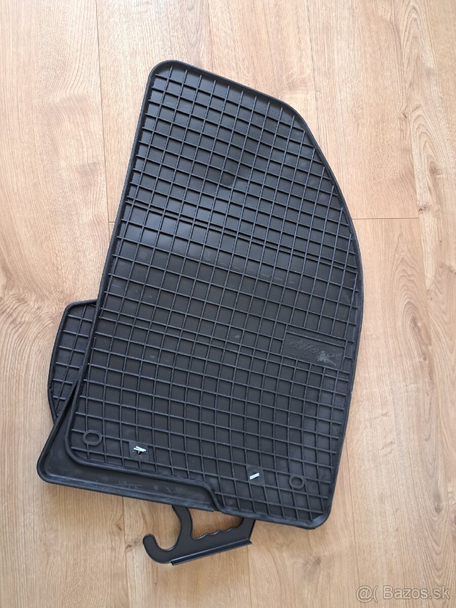 Autokoberce na Ford Fusion, Fiesta, Mazda 2 - 3