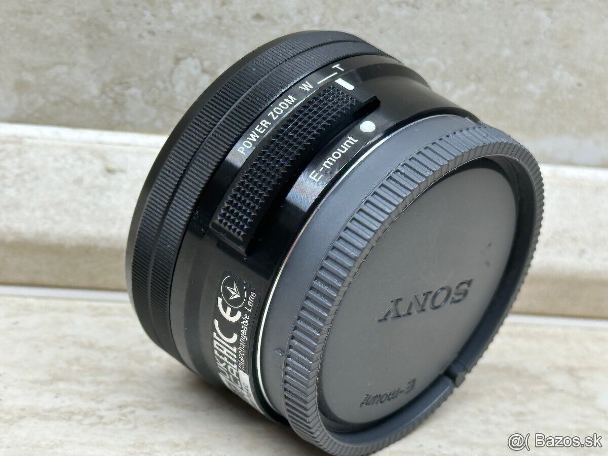 Sony E 16-50 mm f/3.5-5.6 OSS - 3
