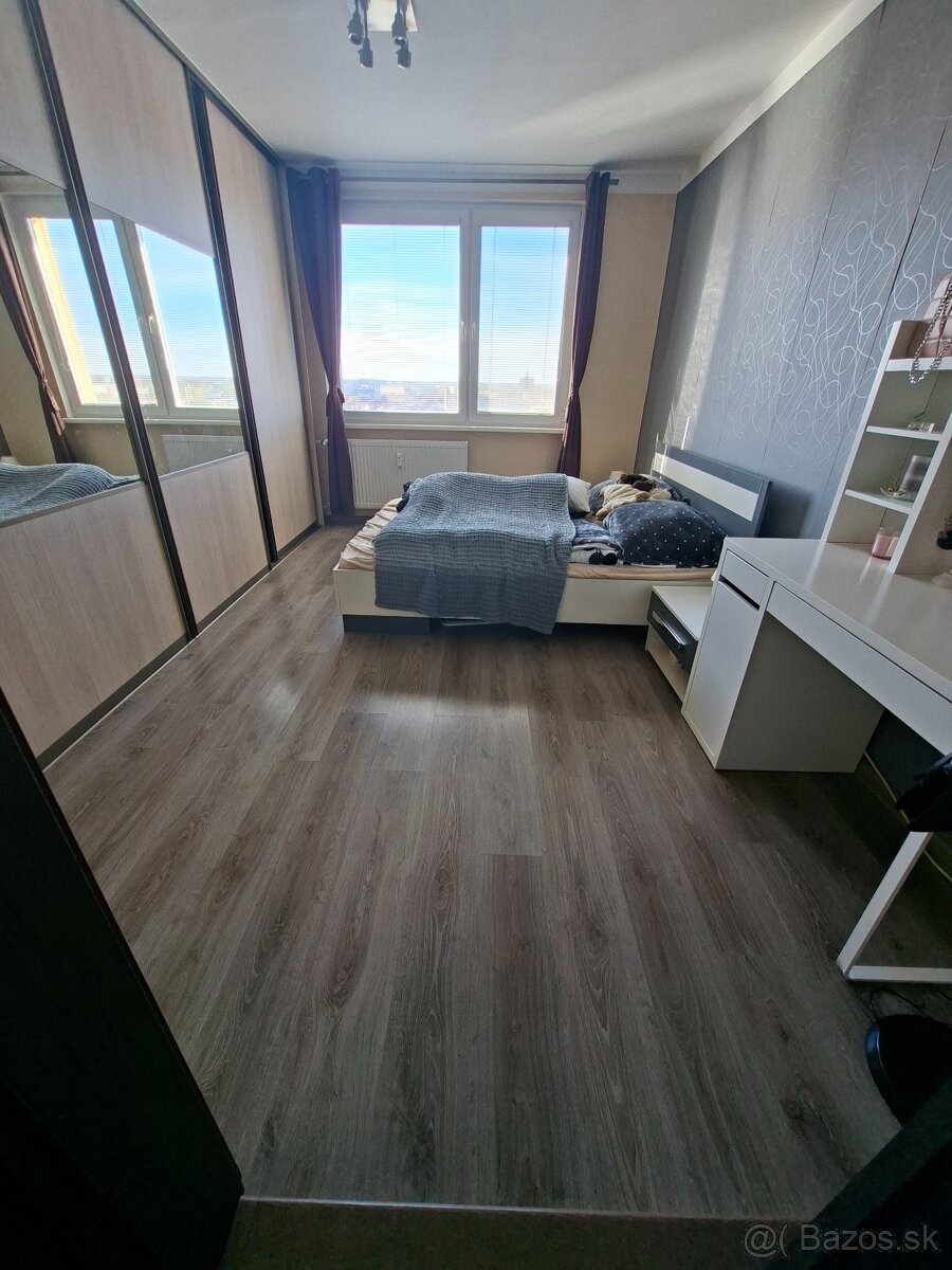 Prenájom 2-izbového zrekonštruovaného bytu - 3