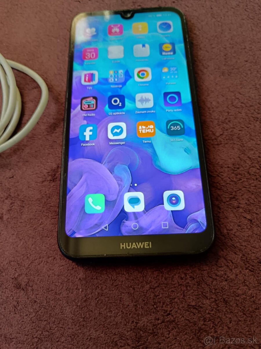 Predám mobilný telefón HUAWEI - 3