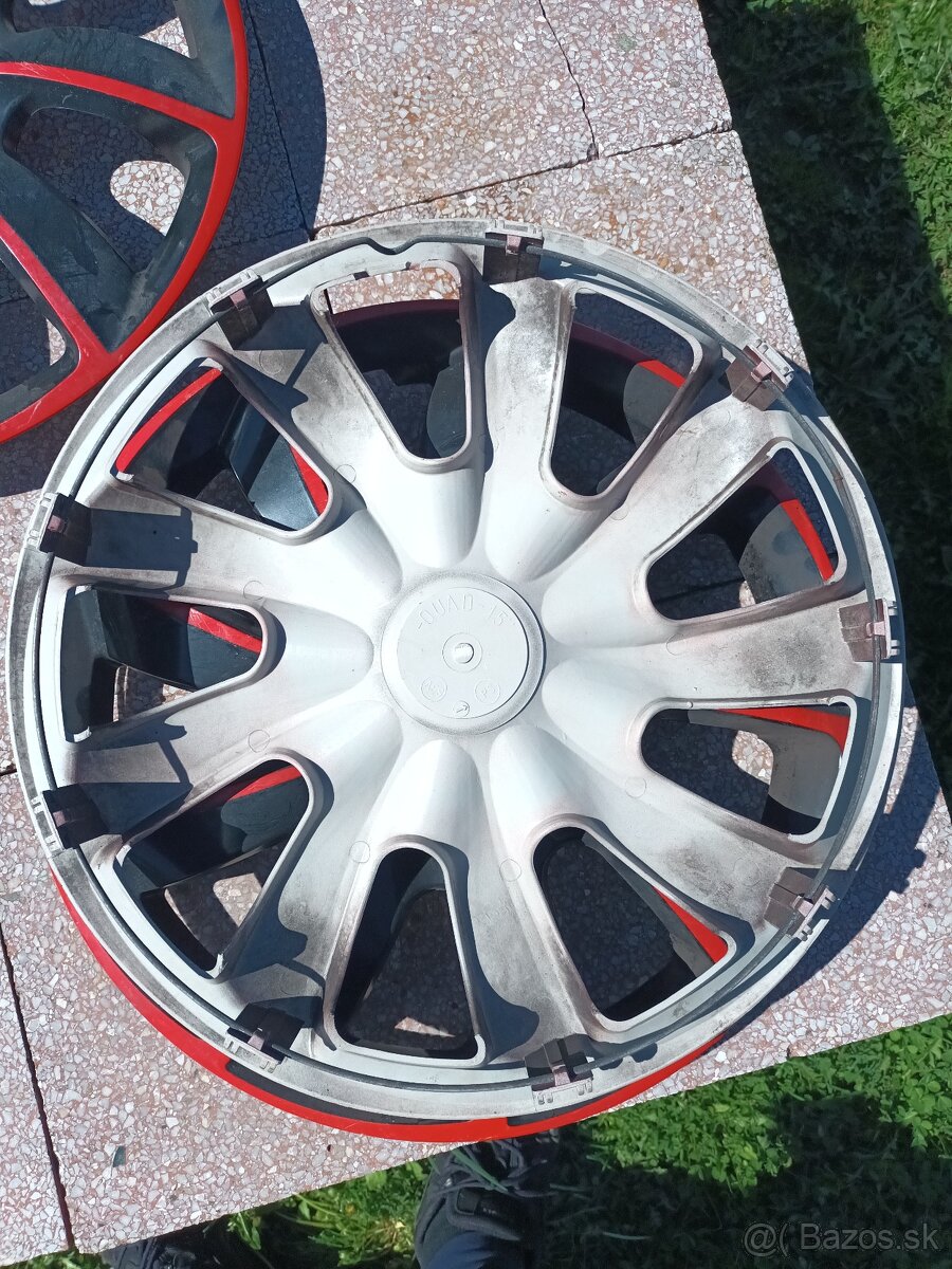 Puklice 15" 3 kusy - 3