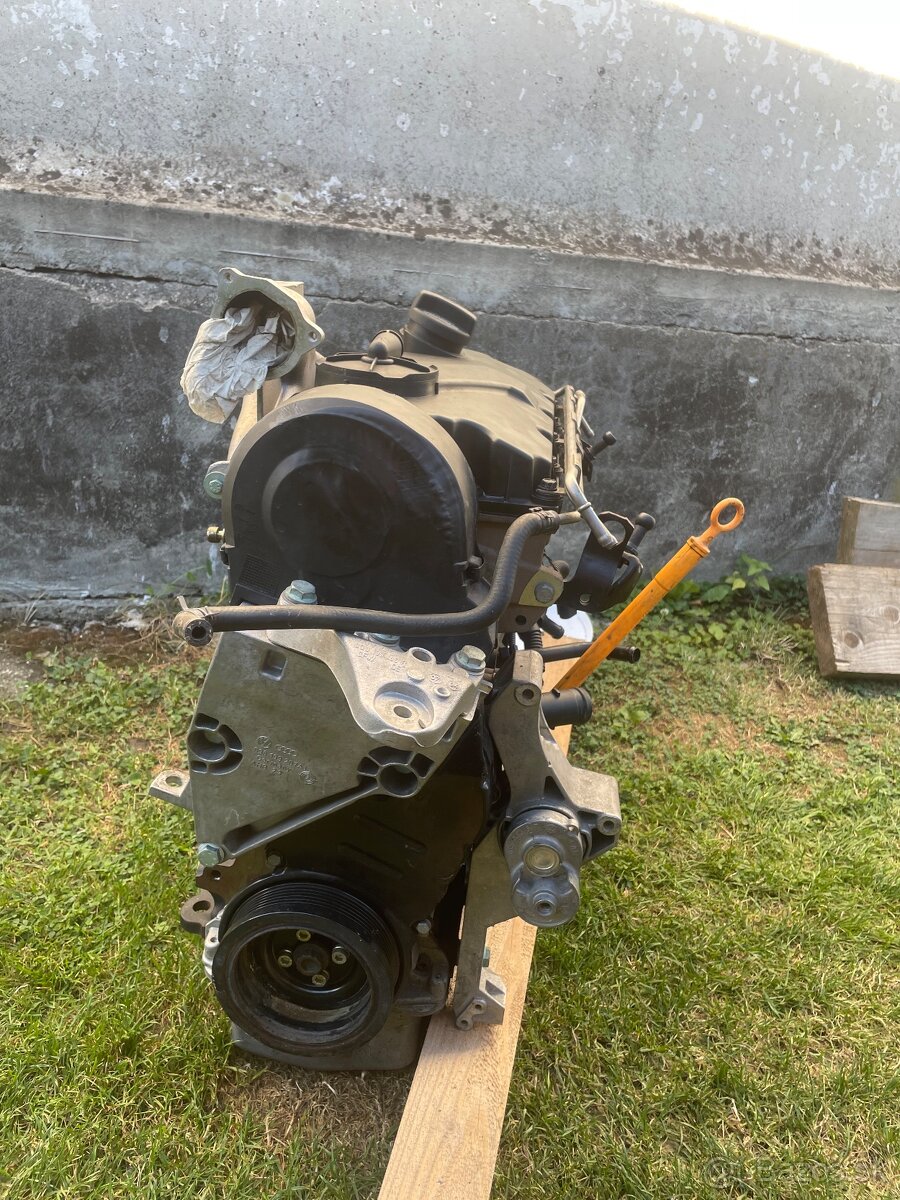 Motor 1.9tdi 96kw ASZ - 3