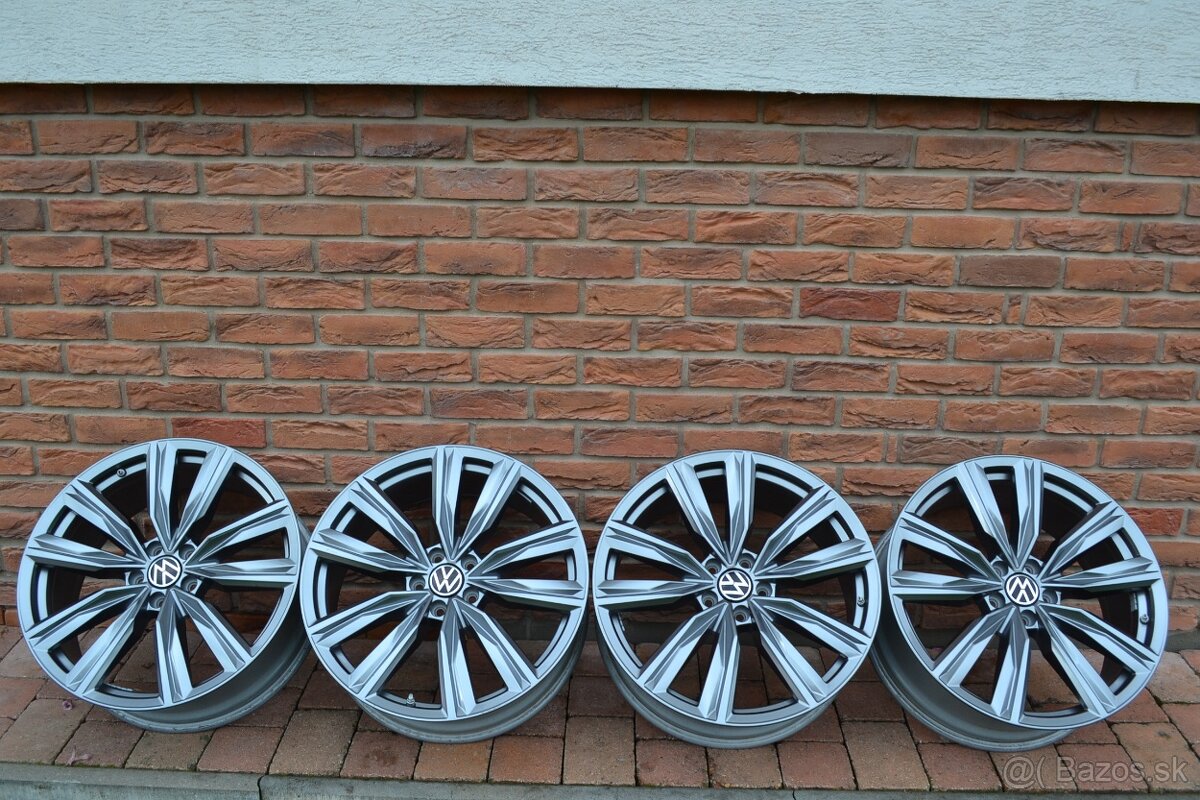 5x112 R20 Hlinikove disky Original VW Tiguan II R-line - 3