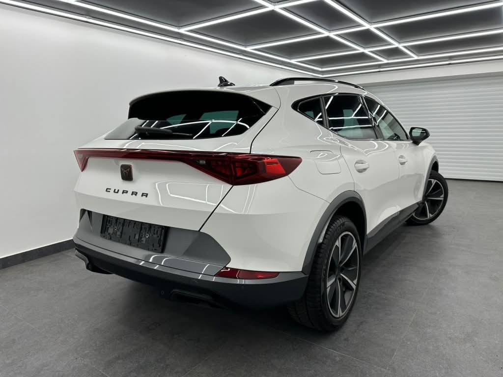 Cupra Formentor 1,5 TSI 110kW 89.000km Benzín Virtual Top st - 3