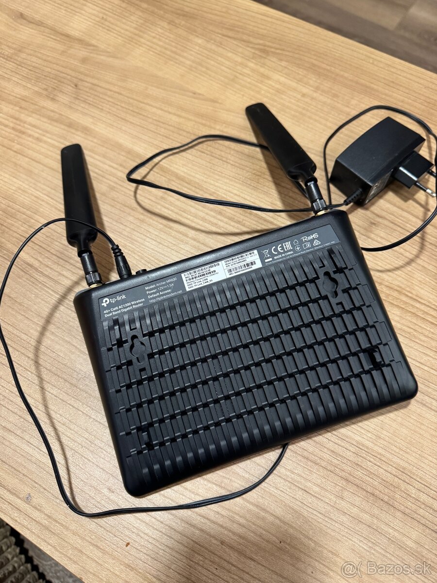 TP Link Archer MR600 - 3