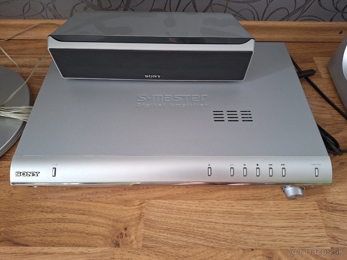 Domáce kino zn. SONY model HCD DZ500F - 3