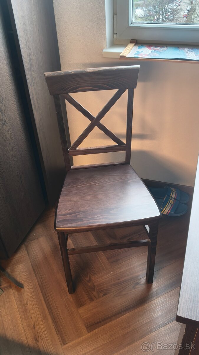 Predam stol + stolicky - 3