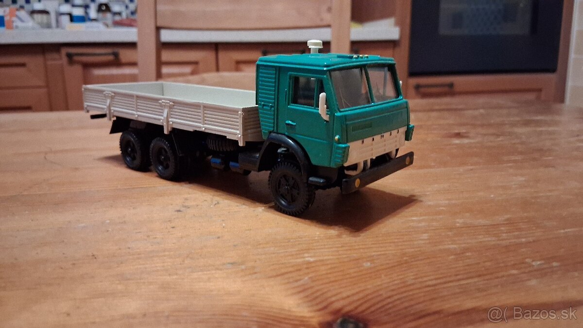 GAZ-AA Polutorka 1932 + KAMAZ 1/43 - 3