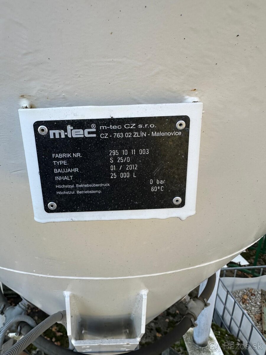 Silo M-TEC 25000L s 9m šnekovým dopravníkom - 3