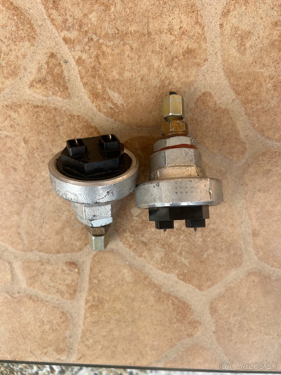 Stop spínač brzdových svetiel - 3