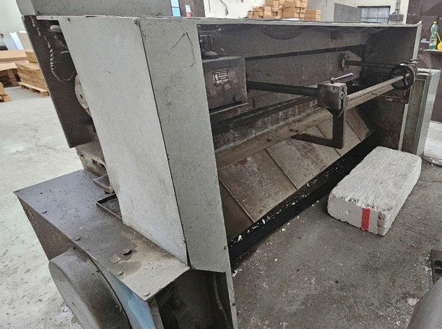 Elektrická nožnica na plech - 3