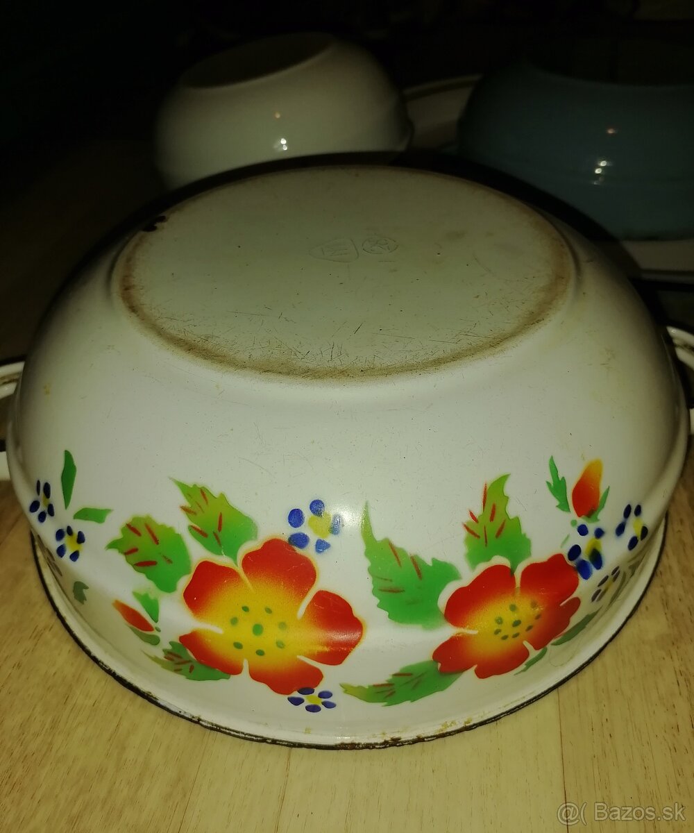 Staré smaltované nádoby. - 3