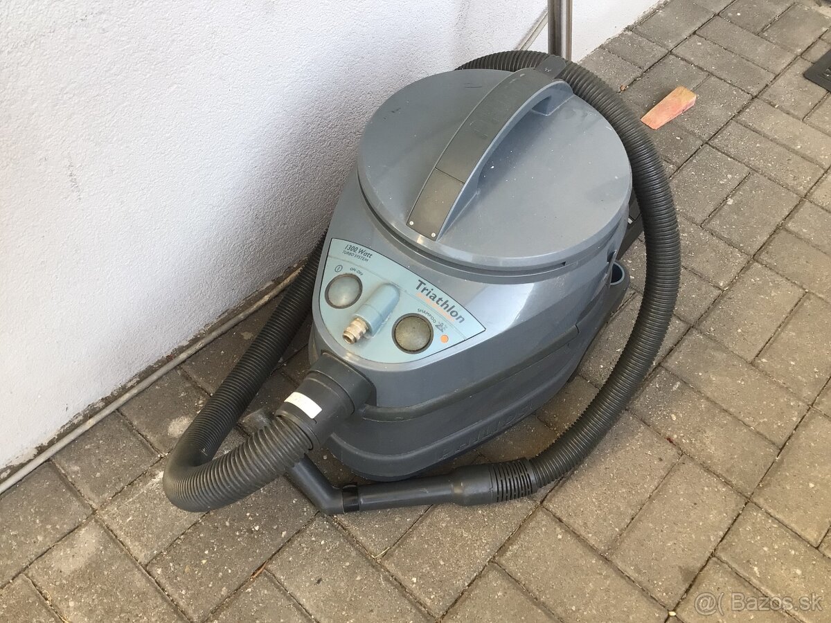 Vysavač PHILIPS - 3