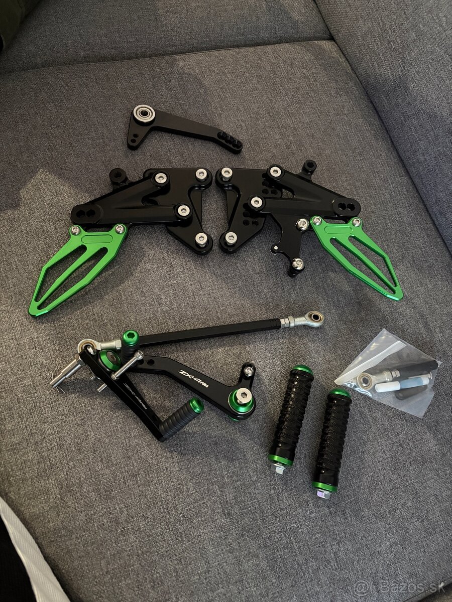 Predám Kawasaki zx4rr - 3