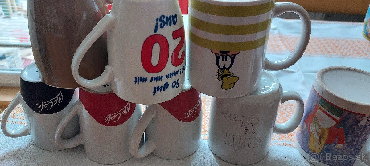 Porcelán mix a brús.sklo a knihy - 3