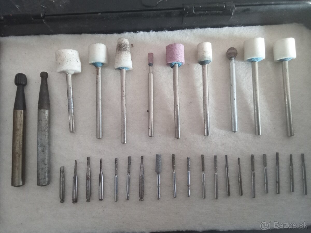 Brúsne telieska - 3