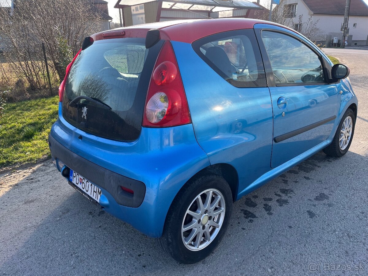 Peugeot 107 1.0 Benzín - 3