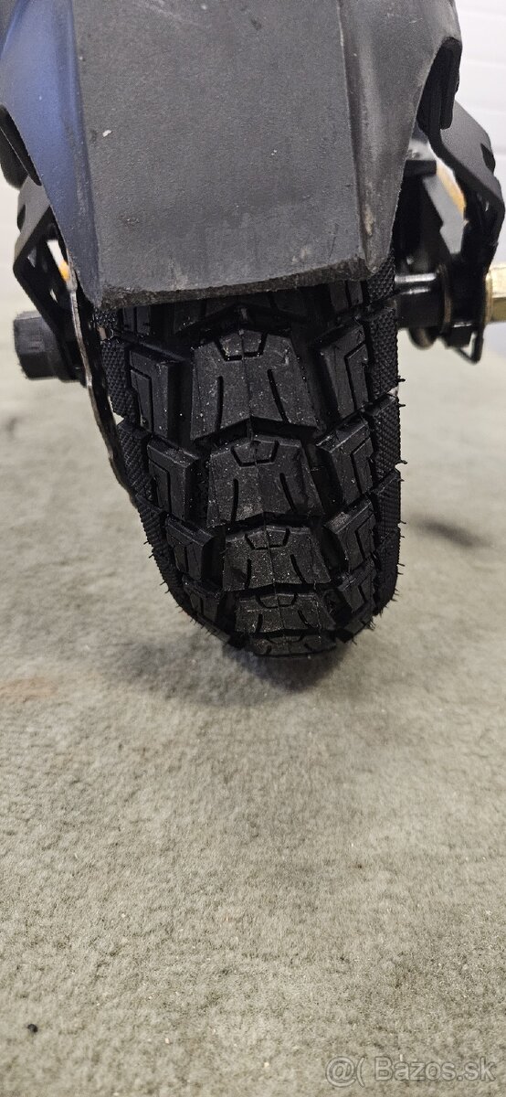 Elektrokolobezka kugo kukirin g2 master - 3