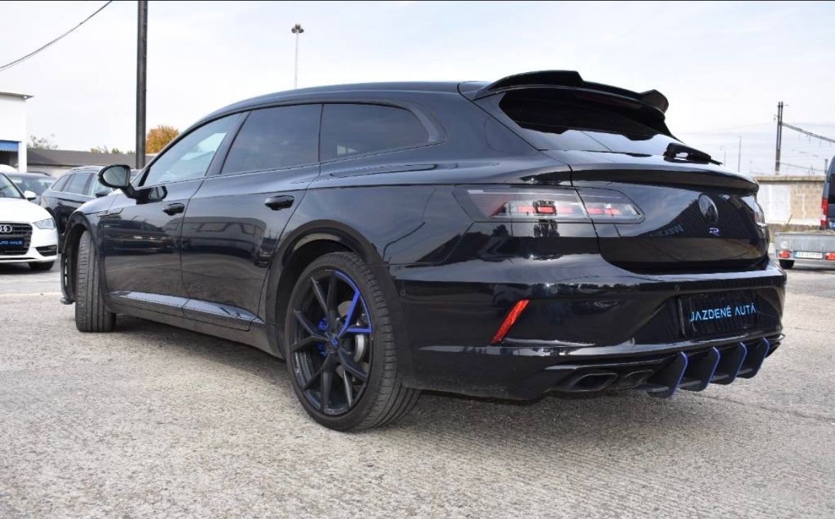 Volkswagen Arteon 2.0 TSI R 4Motion DSG - 3