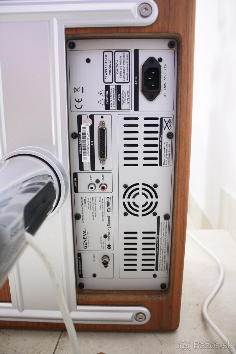 predám HI-FI GenevaSound mod. L-- /CD/MP3/FM/I-POD/AIRPLAY/ - 3