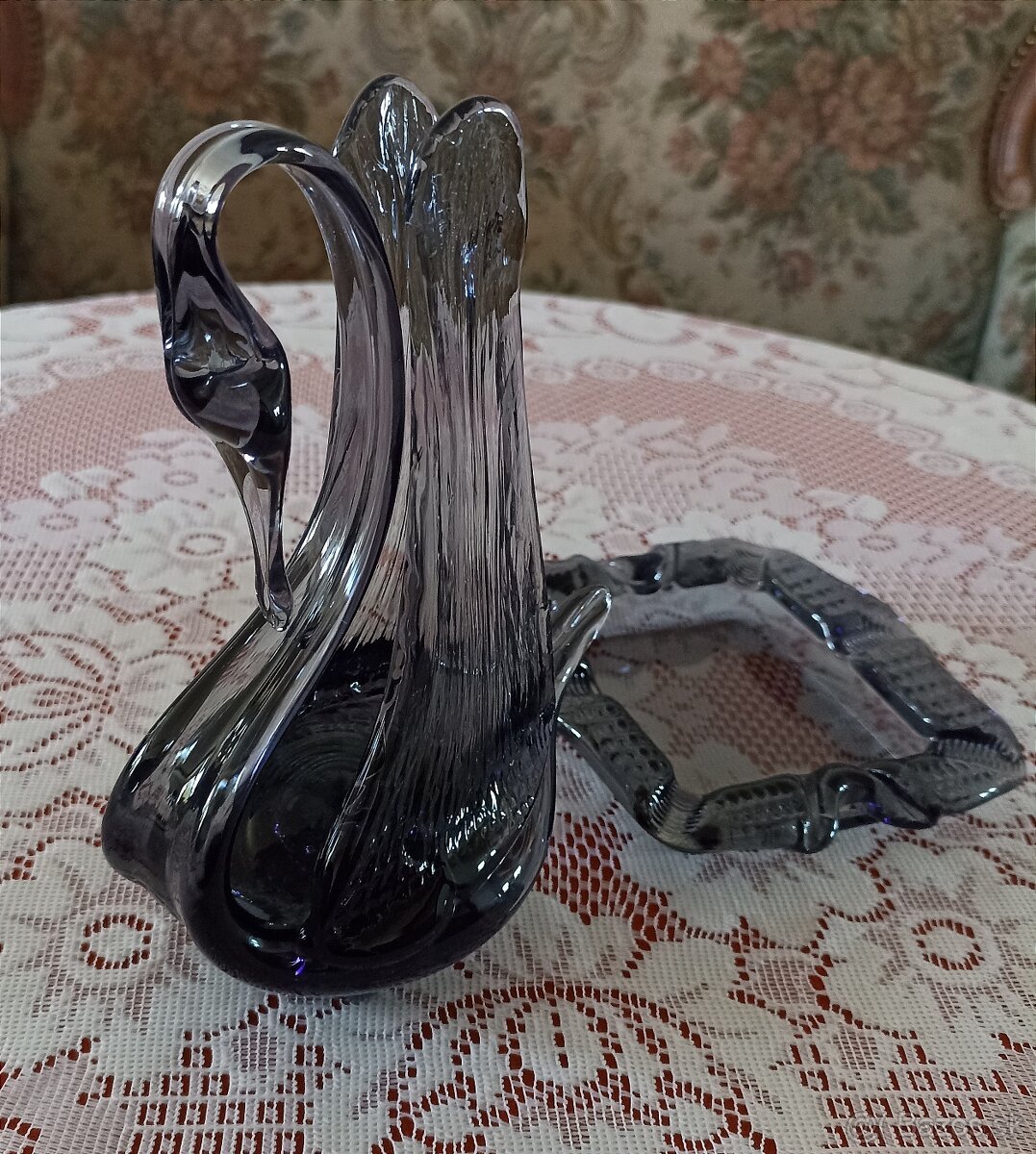 Skleneny labut + popolnik - 3